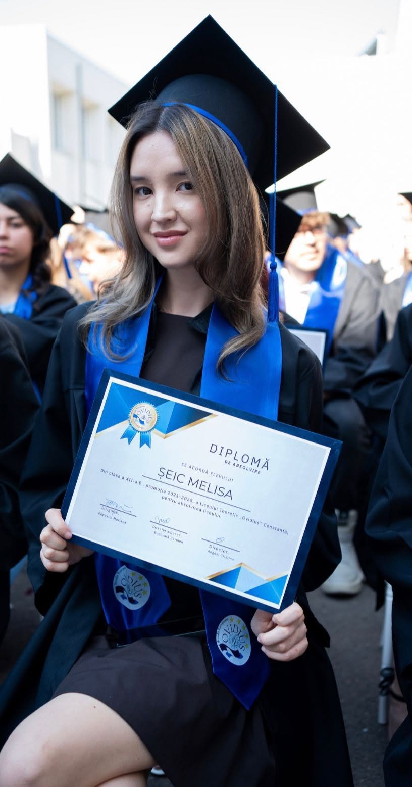 O viață curmată prea devreme! Melisa, studenta la Medicină care visa să salveze oameni, a murit la 19 ani