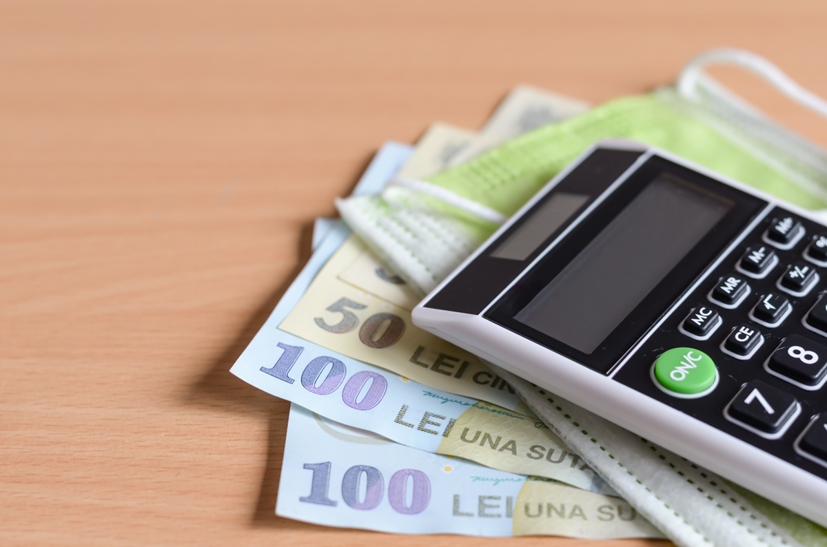 EXCLUSIV | Economia României, între ciocan și nicovală: consumul scade ...
