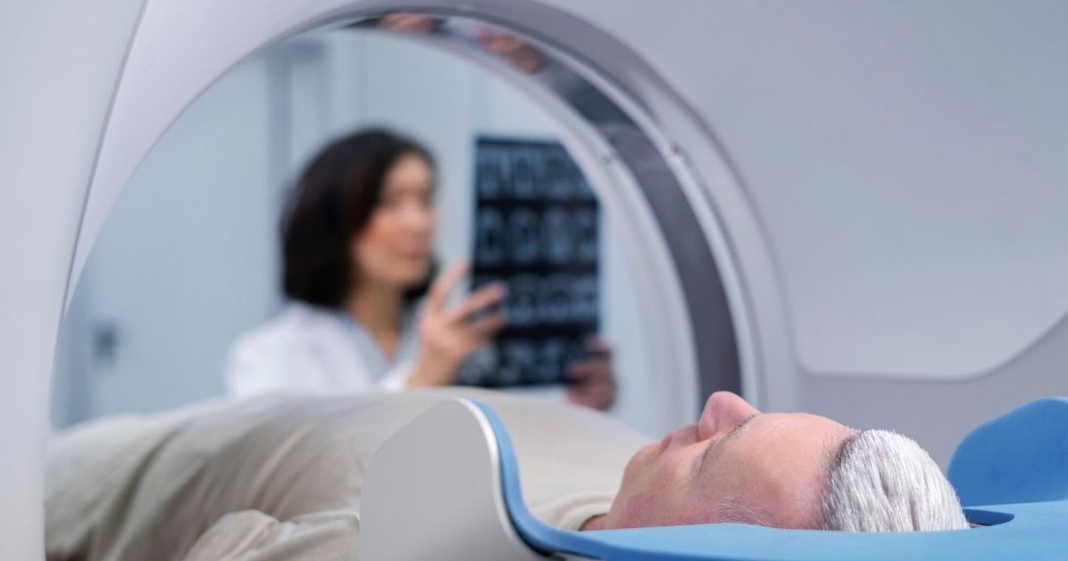 13 asociații de pacienți cer Guvernului să elimine limita de un RMN sau CT pe an. Bolnavii cronici riscă să rămână fără investigații esențiale – WOWbiz.ro 13 asociații de pacienți cer Guvernului să elimine limita de un RMN sau CT pe an. Bolnavii cronici riscă să rămână fără investigații esențiale – WOWbiz.ro