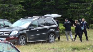 La final, Romanita s-a indreptat spre Mercedesul ei