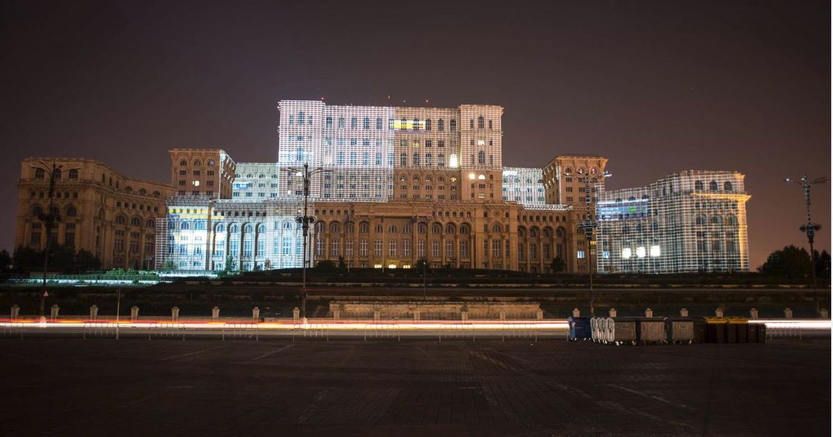 Video Show de senzatie, sambata, in Capitala! Palatul Parlamentului se