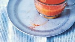 Acesta este sucul care te ajuta sa slabesti! Uite cum se prepara!