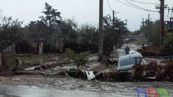 Imagini apocaliptice intr-o localitate constanteana dupa o "rupere de nori"! Zeci de masini, luate de ape, iar locuintele au fost inundate