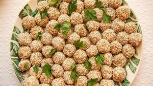 Chiftele raw vegan