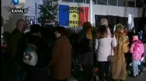 Dumnezeule mare! Uite ce s-a intamplat astazi in fata clubului Colectiv! A fost tristete mare!