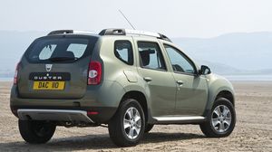 Uite cu ce compara specialistii auto britanici Dacia! Crezi ca e de bine sau de rau? novalue