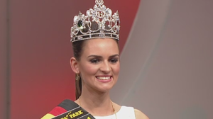 Asta e chiar WOW! A castigat Miss Germania, dar toti s-au socat cand au aflat ce meserie are! La noi, in Romania, asa ceva era de neconceput! novalue