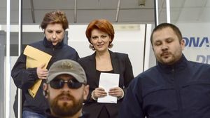 Olguta Vasilescu, miercuri, la iesirea din sediul DNA