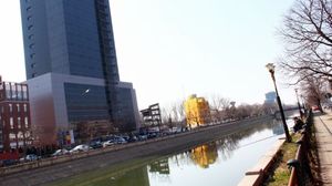 Ei sunt cei 20 de candidati care se bat pentru fotoliul de primar al Capitalei! 20 de bucuresteni isi doresc sa conduca Primaria Capitalei. Doar unul dintre ei va avea biroul in aceasta cladire