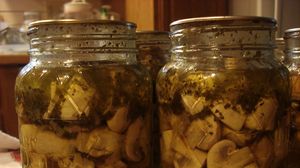 Ciuperci cu rosii pentru iarna! Reteta de la tara! novalue