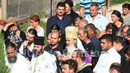 Mai multi preoti, in frunte cu arhiepiscopul Tomisului, au tinut slujba