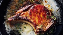 Cum sa gatesti carnea ca un bucatar profesionist! Asa faci cea mai buna friptura inabusita in unt!