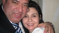 Vaduva lui Adrian Iovan a dat jos de pe casa drapelul Romaniei! Nici de 1 Decembrie nu l-a pus! Vezi ce se intampla acum pe strada pe care a locuit regretatul pilot