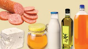 Crezi ca alimentele pe care le consumi des sunt originale? Astea sunt cele mai falsificate alimente din lume