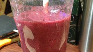 A amestecat sfecla rosie si chefir si a obtinut o bautura miraculoasa!