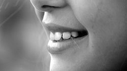 Boala care nu doare, dar care te lasa fara dinti! Atentie mare la aceste simptome!