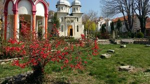 Manastirea Dervent se afla in judetul Constanta, pe malul Dunarii