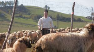 Ghita Ciobanul, victima unei fraude bancare! Cum a ramas celebrul oier fara banii din cont!| EXCLUSIV