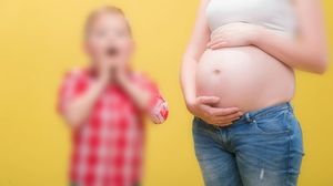 A fost acuzata ca a ramas insarcinata cu un minor de 11 ani! Cei doi s-au iubit timp de mai multi ani