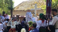 "Ni se spune secta lui Pomohaci"! Mii de mesaje pe adresa Patriarhiei si a Mitropoliei Ardealului, in cea mai mare campanie pentru salvarea preotului-cantaret! Acesta ar fi fot inlaturat de "forte inraite care vor sa dezmembreze Biserica in tandem cu cei