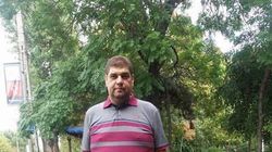 A murit Codin, fiul Bambinei - regina florareselor din Romania! Imagini in premiera de la priveghiul "printului"! Mama lui s-a stins cu exact doi ani in urma