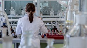 Medicii lanseaza un avertisment dur: Obiceiul care-ti distruge ficatul, rinichii si inima