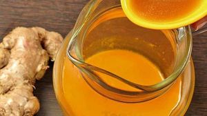 Bautura cu miere, ghimbir si turmeric care dizolva pietrele la rinichi