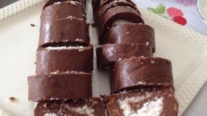 Rulada cu cocos si ciocolata, fara coacere - Un deliciu pentru masa de Paste