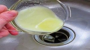 Solutia naturala pentru inlaturarea mirosului neplacut din chiuveta