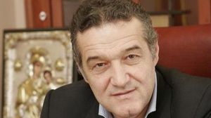 Becali a ajuns dupa gratii si l-au apucat regretele