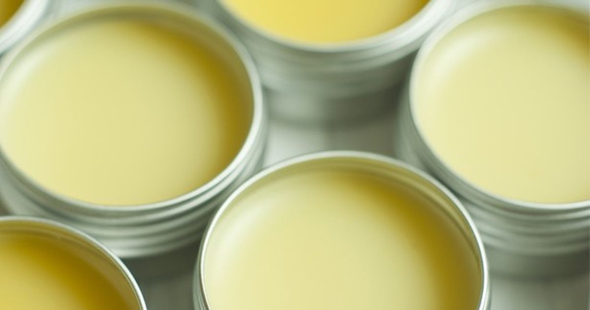 Oana Cuzino iti recomanda balsamul de buze facut in casa! Uite reteta aici  - WOWBiz