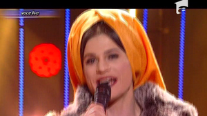 Poti sa juri ca e Daniela Condurache in tinerete! Afla ce cantaret ...