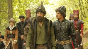 Sultanul Suleyman, alaturi de fiul sau si al sultanei Hurrem, printul Mehmet