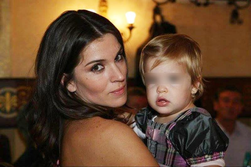 Ana si fetita ei cu Marius