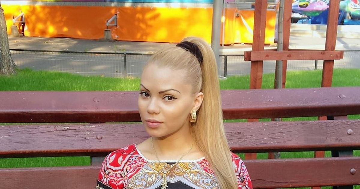 E insarcinata in 6 luni, dar tot nu s-a lasat de fumat! Beyonce de ...