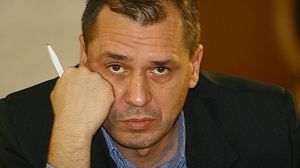 EXCLUSIV! Pe Mugur Ciuvica il vezi de o viata la televizor, dar uite ce sotie frumoasa are fostul consilier de la Cotroceni! Catalina a lucrat ca secretara a directorului SIE! novalue