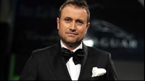 SUPERBOMBA IN LUMEA TELEVIZIUNII! TRANSFERUL ANULUI! Catalin Botezatu este noua vedeta a Kanal D! novalue