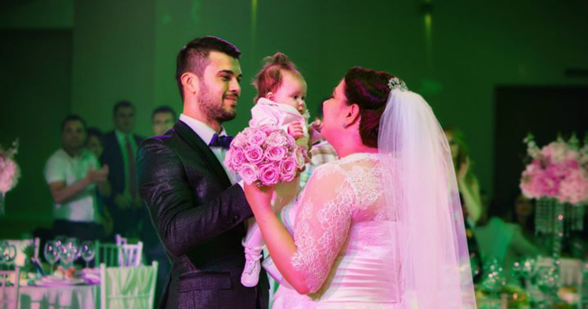 Azi e ziua sotului Oanei Roman! Uite ce surpriza ia facut vedeta cu ajutorul fiicei lor "Te