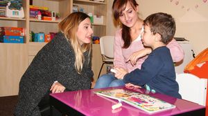 Dana Rogoz a stat de vorba cu cei mici