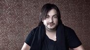 Ciobanu ii reproseaza intrarea in viata privata a personajelor pe care le comenteaza vestimentar