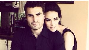 EXCLUSIV! Mutu isi vinde si palatul pe care il are cu Consuelo! Fotbalistul cere 3.000.000 de dolari pentru vila in stil colonial din Miami Adrian si Consuelo, un cuplu care nu mai exista