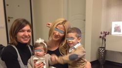 FOTO! Simona Halep a fost nasa de botez si urmeaza sa o cunune pe Aura, ruda si foarte buna prietena cu campioana!