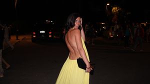 Aida Parascan il asteapta pe barbatul ideal intr-o tinuta sexy