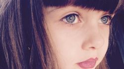 Ce frumoasa este fetita Iuliei Albu! Uite-o ce bine arata in fotografia asta