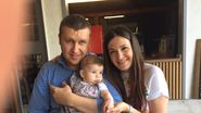 Lucian Liubera si sotia lui au invitat-o pe roscata in Anglia