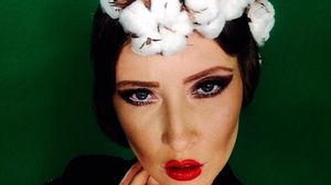 VIDEO EXCLUSIV | Iulia Albu - WOW sau BAU-BAU: Cum sa porti corect geanta de plaja! novalue