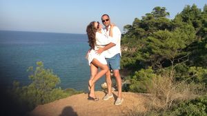 Madalin si sotia lui se pregatesc de concediu