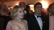 Laura Cosoi si Cosmin se vor casatori pe 7 august. Ei vor organiza doua petreceri de nunta, una la Iasi, orasul natal al miresei, si alta la Targu Mures, de unde se trage afaceristul