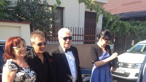 Familia lui Pepe se afla la biserica