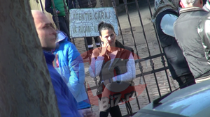 Cumnata lui Salam si vecinii ei au contribuit la salvarea unor tineri care au reusit sa iasa din local